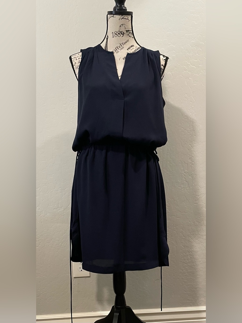 Gap Sleeveless Shirt Dress